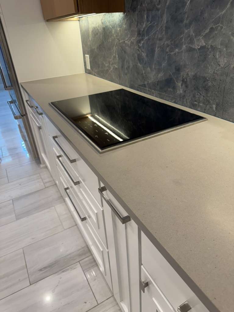 Full kitchen Allen TX